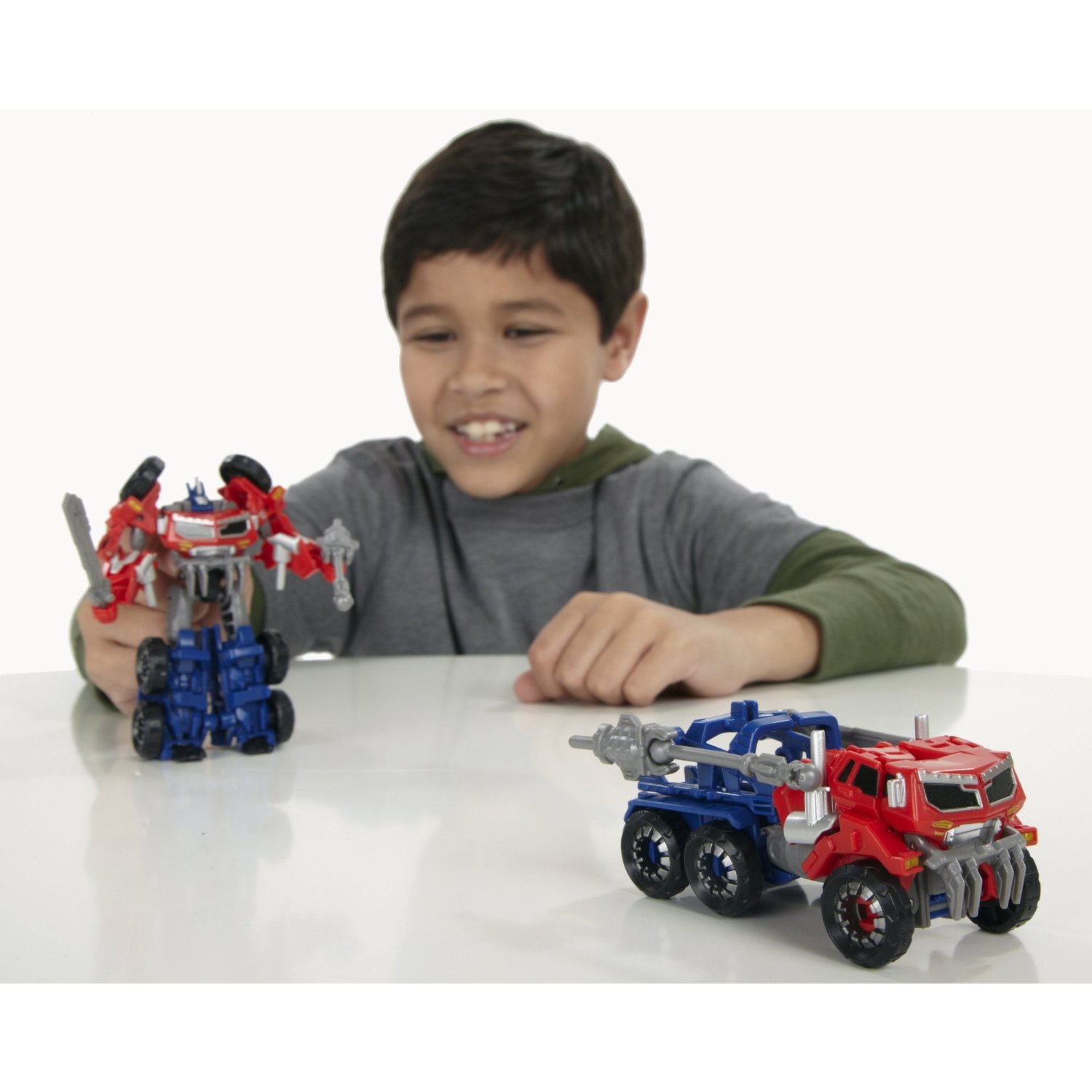 MZK Optimus Prime Transformers A2068 Hasbro