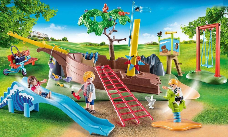 Playmobil City Plac zabaw z wrakiem statku 70741