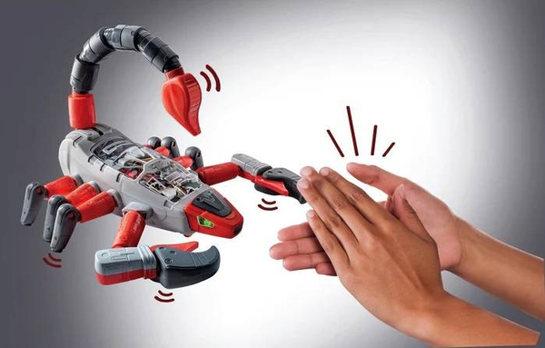 Naukowa zabawa Mecha Skorpion Robot Clementoni