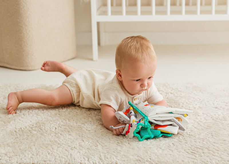 Jolly Baby Książeczka Sprytne Zwierzaki Ogonki