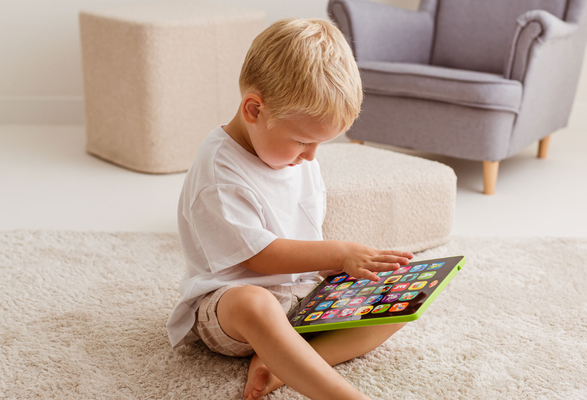 Tablet Zwierzakowy Alfabet Dumel Discovery